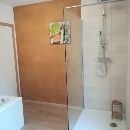 Nyaraló Et Orbi *